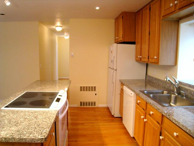 Image of Property Number 306