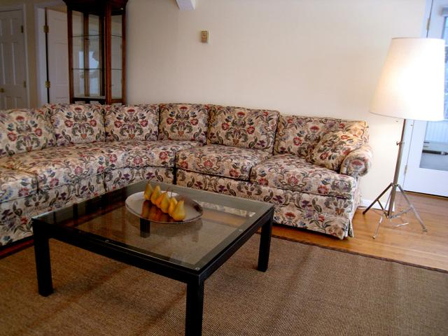 Image of Property Number 306