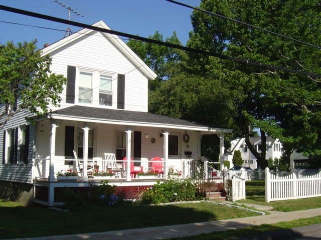 Image of Property Number 323