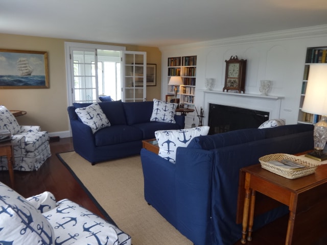 Image of Property Number 730